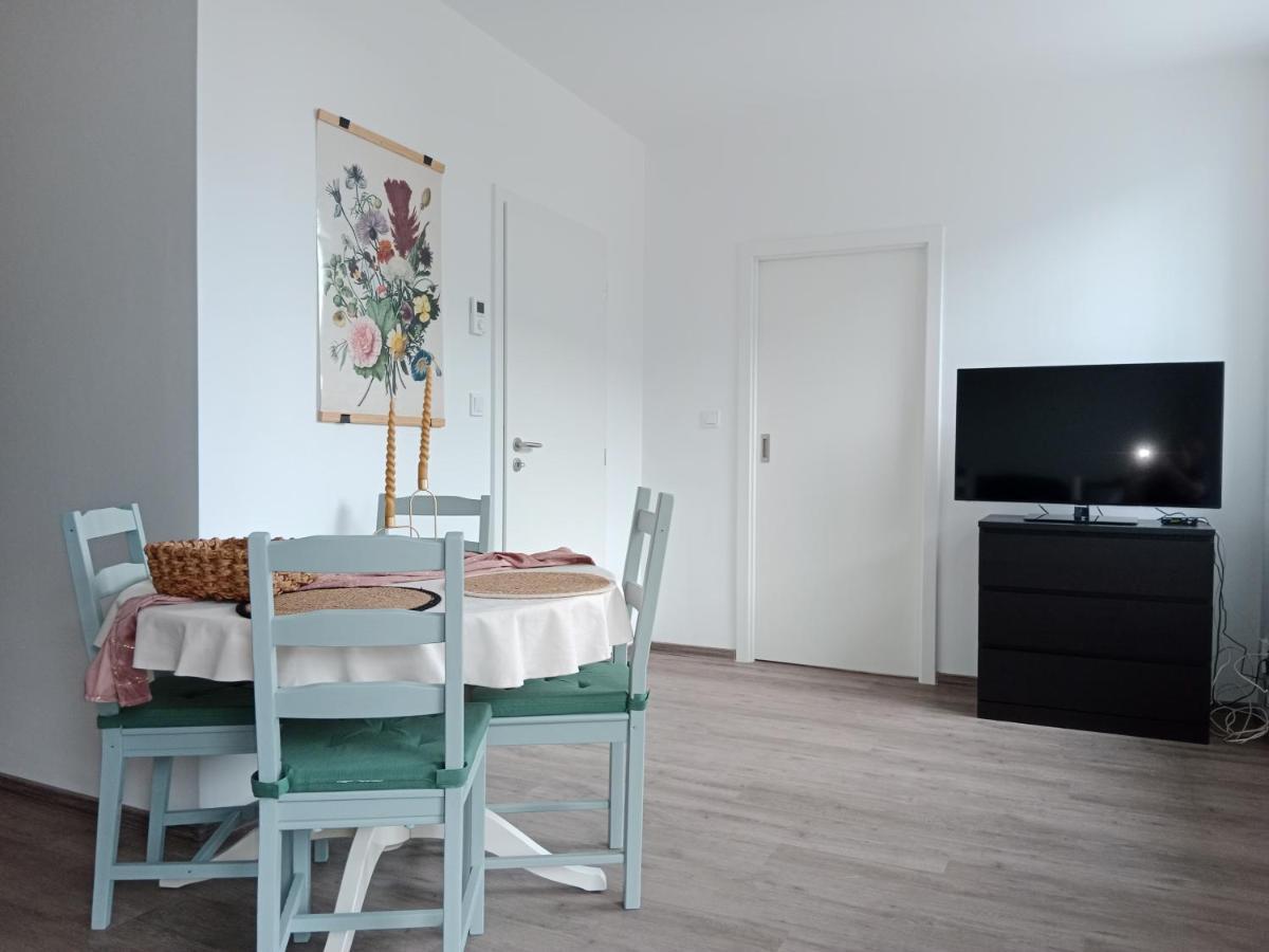 J&Z Apartman Olomouc Buitenkant foto